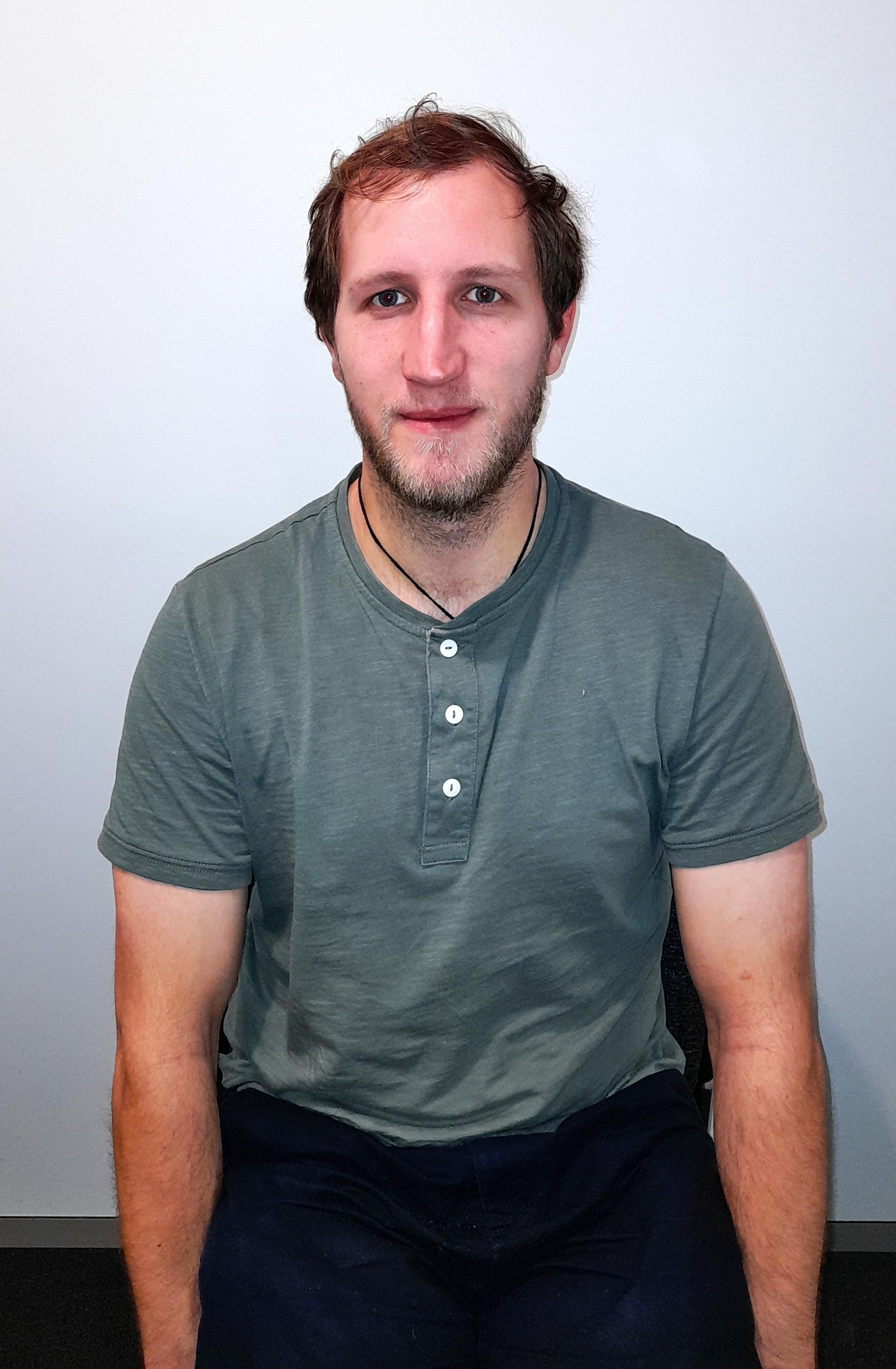 Simon Rajwer profile image